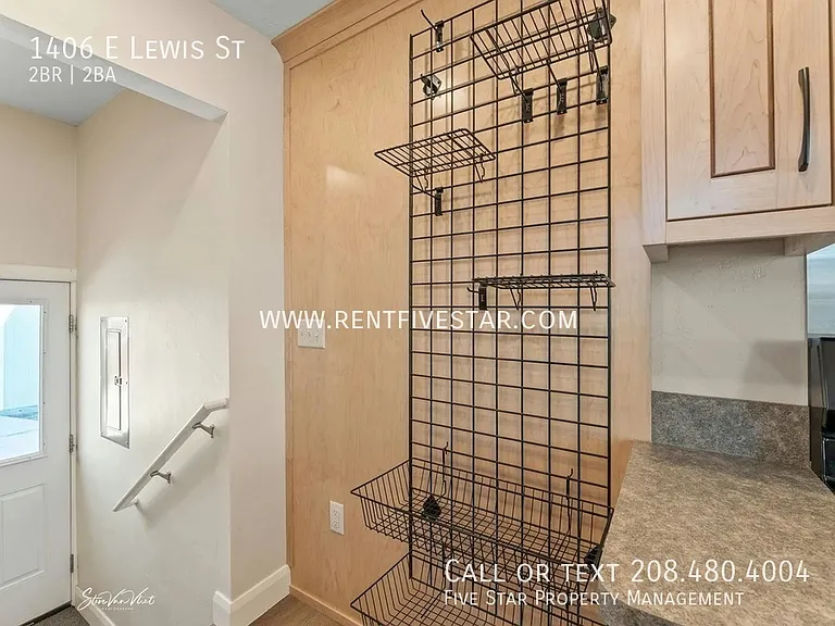 1406 E Lewis St — Photo 11