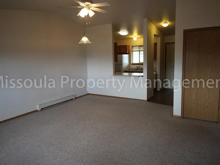McDonald Ave Apts. — Photo 7