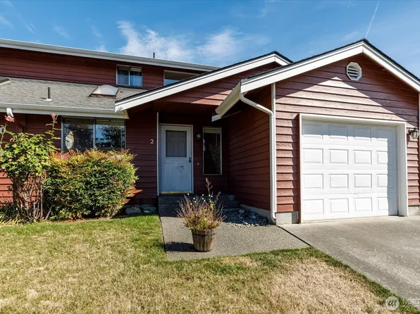280 Nunan Loop #2, Oak Harbor, WA 98277