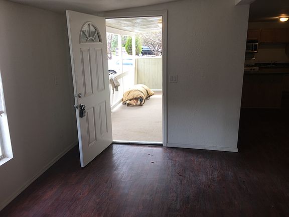 5th image of 2817 Lazy River Ln