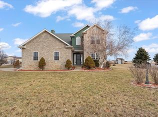 1376 E 2950 North Rd, Mansfield, IL 61854