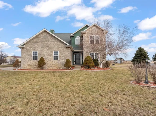 1376 E 2950 North Rd, Mansfield, IL 61854