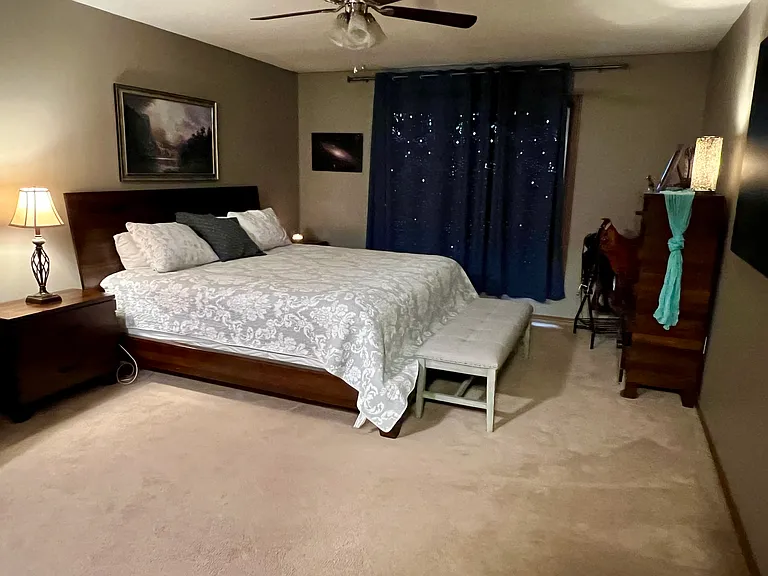 2370 Amara Dr — Photo 7