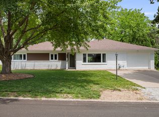 2517 37th Ave, Rock Island, IL 61201