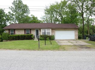 15834 Elizabeth Dr, Lawrenceburg, IN 47025