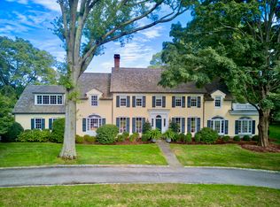 239 Oenoke Rdg, New Canaan, CT 06840
