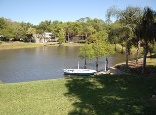 6 Perry Ln, Altamonte Springs, FL 32701