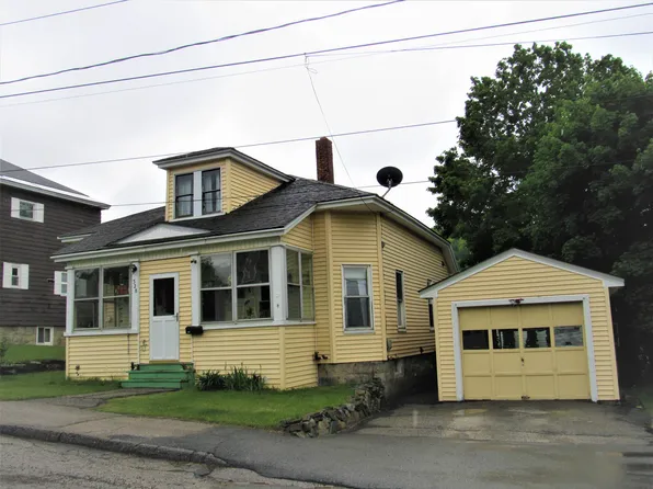 328 Columbia Avenue, Berlin, NH 03570