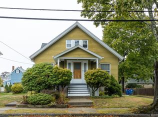 80 Laurel St, Fairhaven, MA 02719