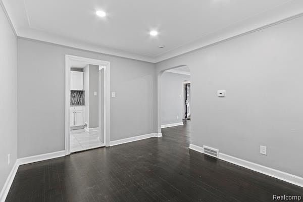 18903 Pinehurst St, photo 8