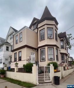 269 17th Ave, Paterson, NJ, 07504