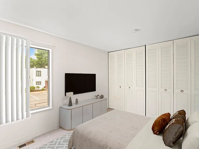 Payne Hill Townhomes — Photo 38