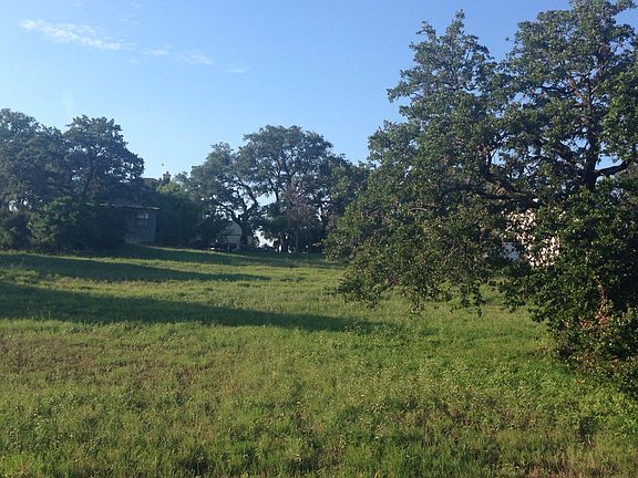 2nd image of 23920 And 23924 Perdernales Drive