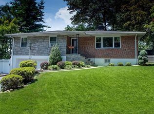 65 Briary Rd, Dobbs Ferry, NY 10522