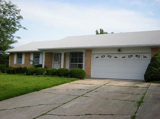 2nd image of 1800 Falmouth Ave