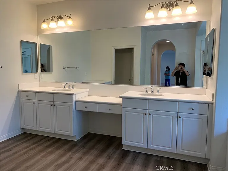 7638 Stonegate Dr — Photo 13