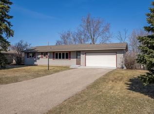 2144 Jade Point, Eagan, MN 55122