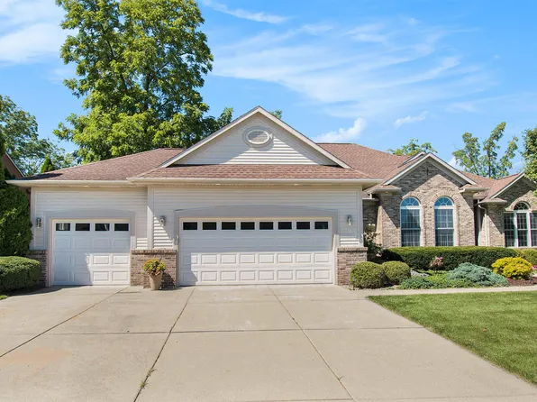 11261 Jerryson Dr, Grand Ledge, MI 48837