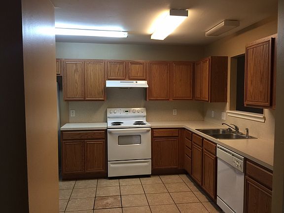 5th image of 534 N Brentwood Ave APT A