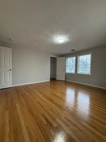 5 Kensington Park — Photo 11