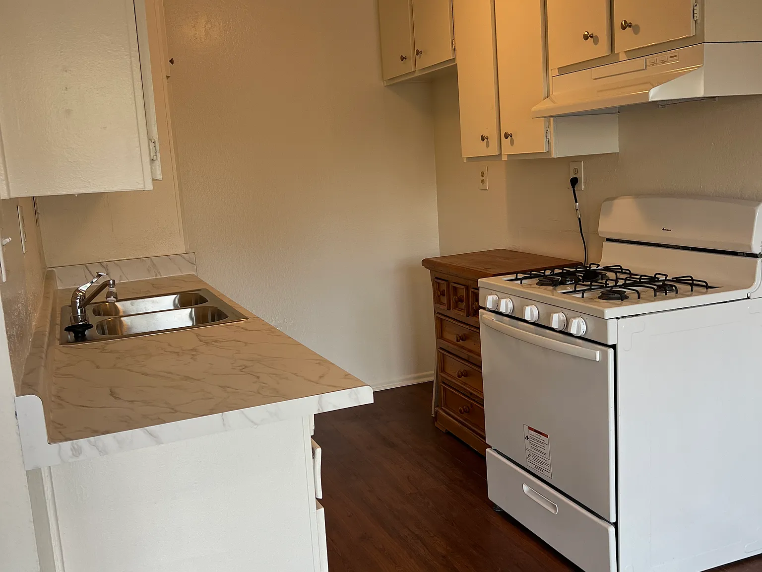 2 bed, $2,300 — Photo 2