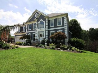 49 Williamsburg Way, Hurricane, WV 25526