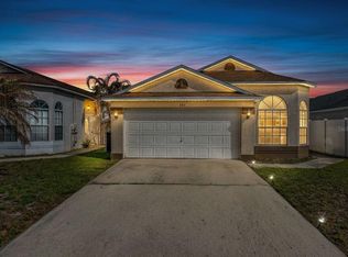 385 Briar Bay Cir, Orlando, FL 32825