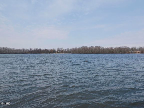 5th image of 35107 Sweet Lake Dr