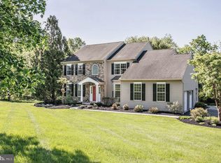 560 Landis Rd, Harleysville, PA 19438