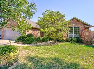 3312 Birch Dr, Moore, OK 73170