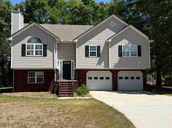 544 Academy Woods Dr, Jefferson, GA 30549