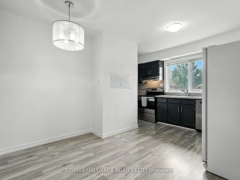 301 Farewell St #MAIN — Photo 8