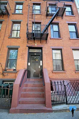 Rented by Obiajula Ugbomah, LREB | media 6