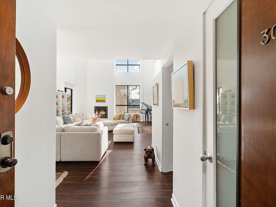 1st image of 814 S Amherst Ave #301
