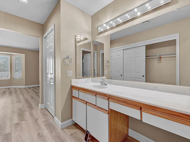 2836 Billy Casper Dr — Photo 36