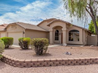 1097 E Orchid Ln, Gilbert, AZ 85296