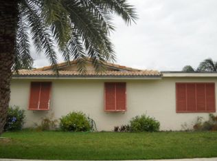 1701 NW 111th Ter, Pembroke Pines, FL 33026