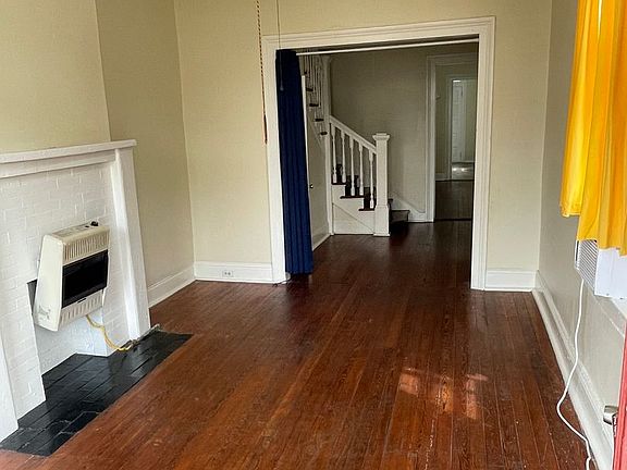 3rd image of 2717-19 Milan St #2717