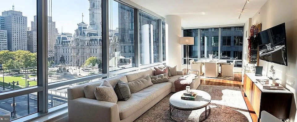 1414 S Penn Sq #17H