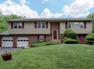 104 Aberdeen Rd, Aberdeen, NJ 07747