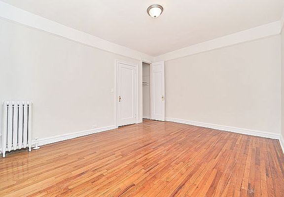 5th image of 56 Bennett Ave #5G