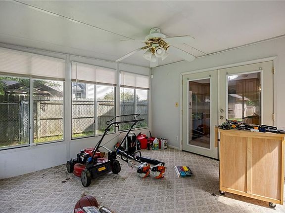 5th image of 1605 S River Creek Lndg