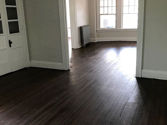3rd image of 409 Middle Ave Unit 44