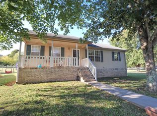 70 Thunder Ridge Ct, McMinnville, TN 37110