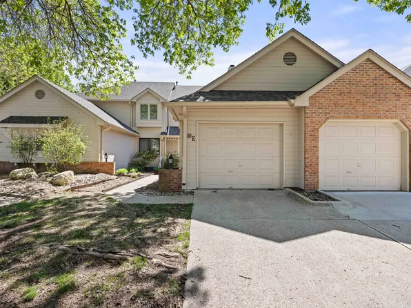 1070 50th St Unit 10E, West Des Moines, IA 50266
