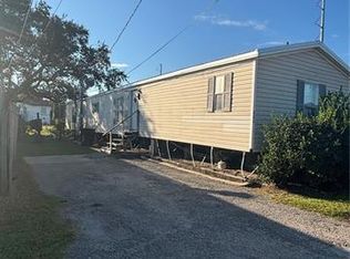 113 Danos Ln, Belle Chasse, LA 70037