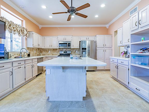 3rd image of 14234 W Domingo Ln