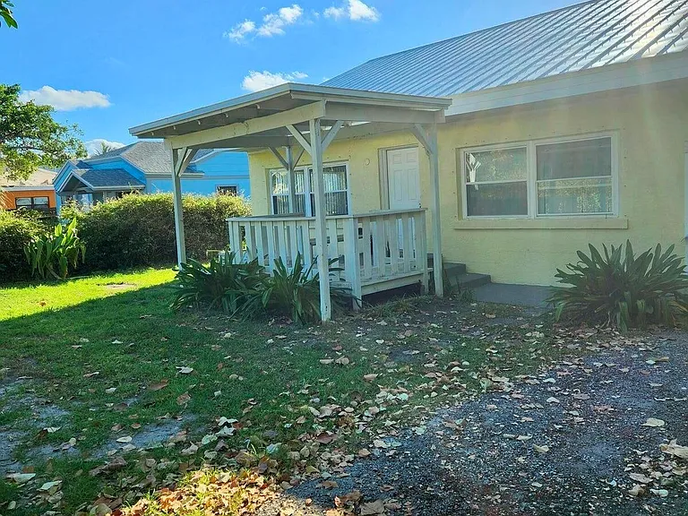 1460 S Atlantic Ave #B — Photo 1