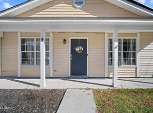 4 Irongate Dr, Beaufort, SC 29906