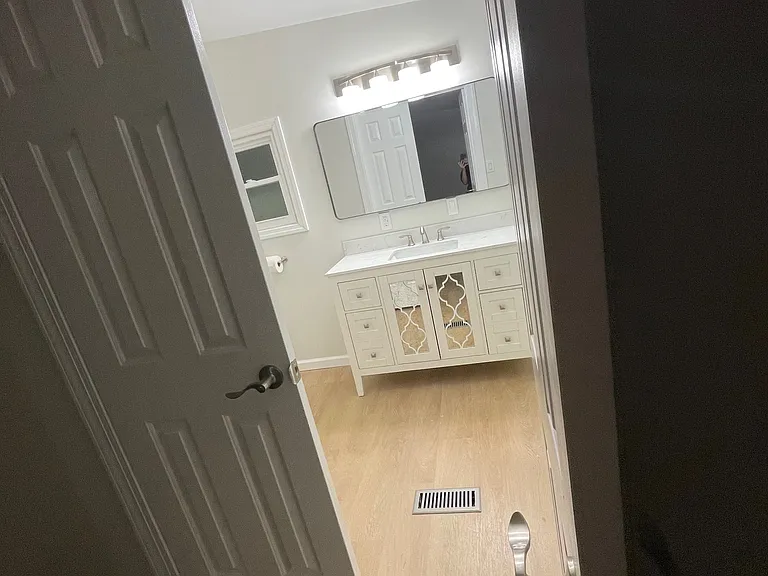 649A School House Ln — Photo 14